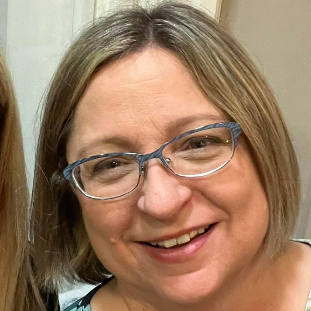 Meet your Posher, Cindi